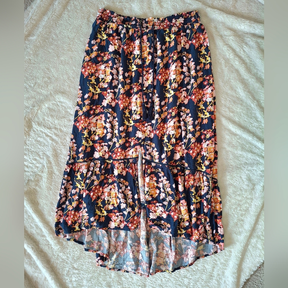Wonderly Navy Floral Midi Skirt Boho Tiered Ruffle Size M